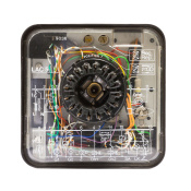 lg25-025-4.jpg