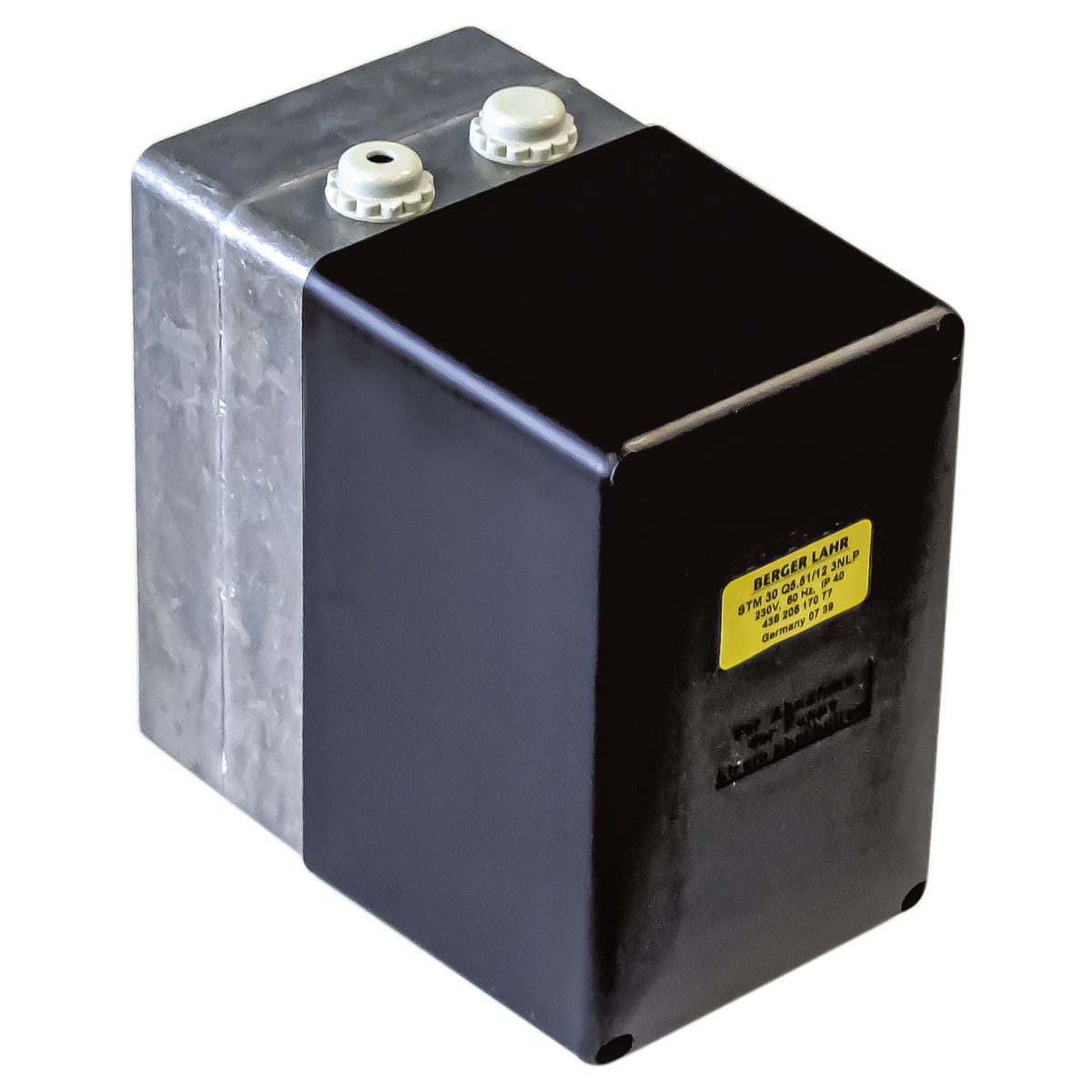 Servo Motor STM6 Q3 51/8 58 NL 230v 50Hz