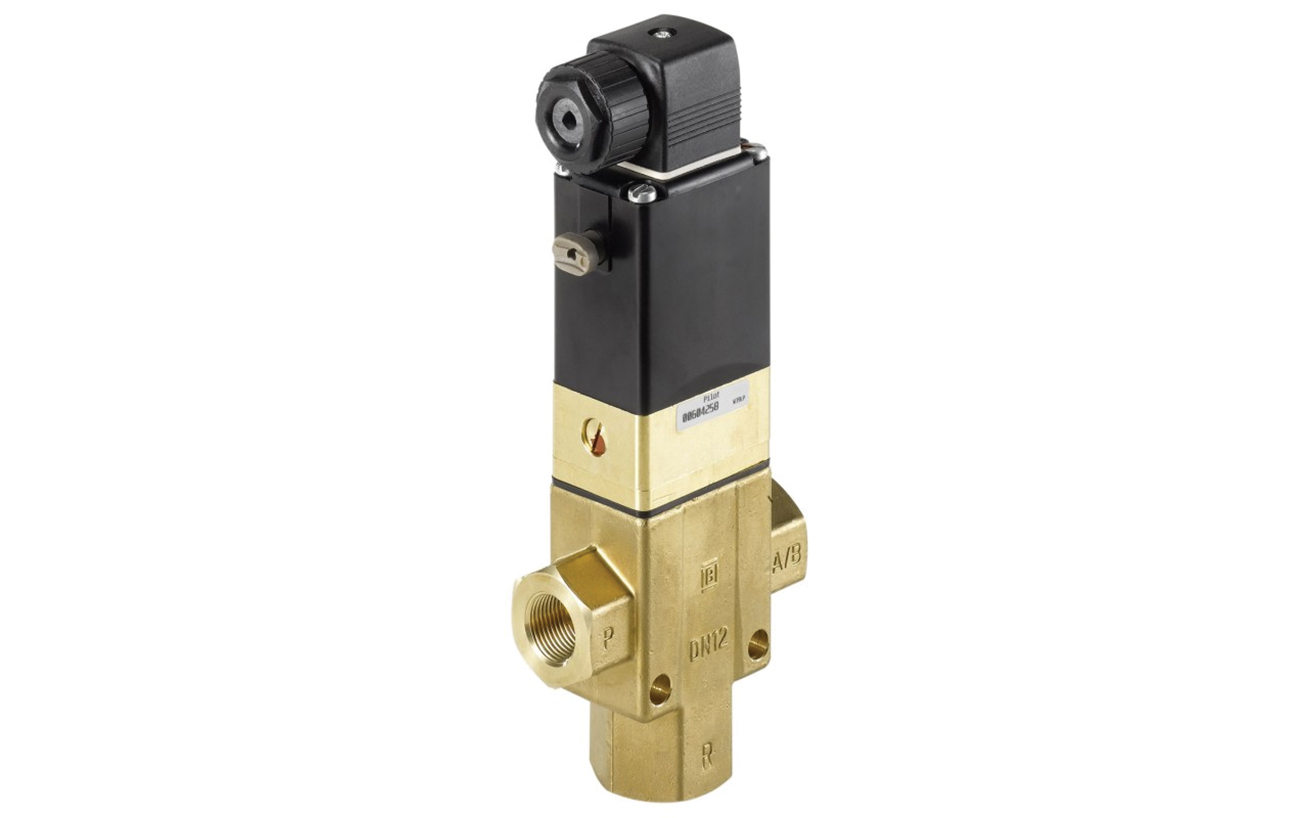 3 Way Solenoid Cont Valve 230v